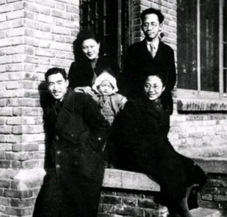 尽酷刑还不忘用鱼肝油传递信息保护同伴凯发k8入口女地下党员在台湾被捕受(图2)